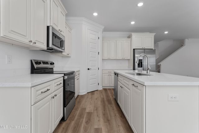 6305 Annie Cove, Ocean Springs, MS 39564
