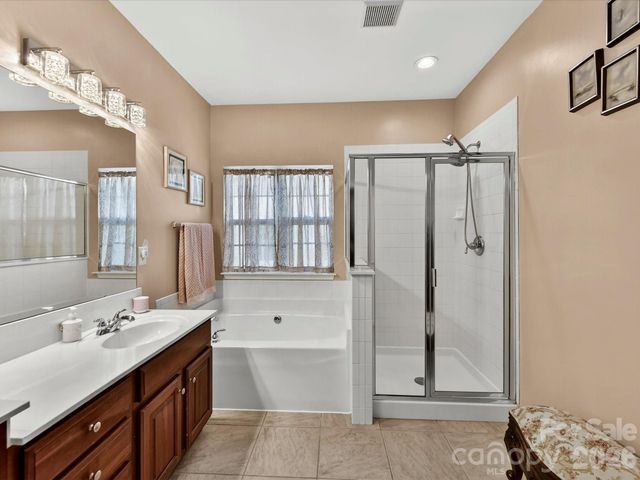 1788 Oakmont Drive, Denver, NC 28037