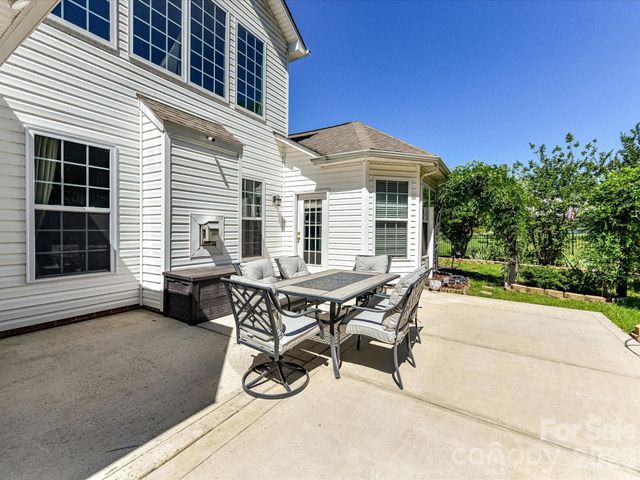 1788 Oakmont Drive, Denver, NC 28037