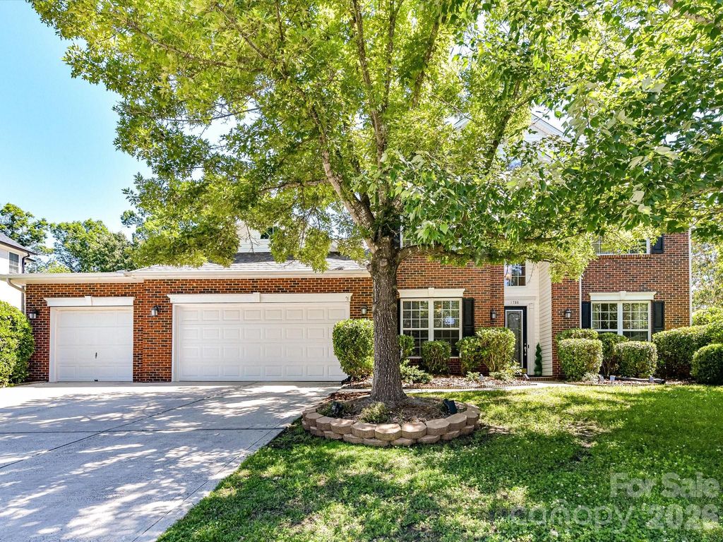 1788 Oakmont Drive, Denver, NC 28037