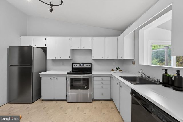 1365 MOYER RD, Annapolis, MD 21403