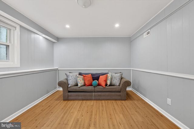 1365 MOYER RD, Annapolis, MD 21403
