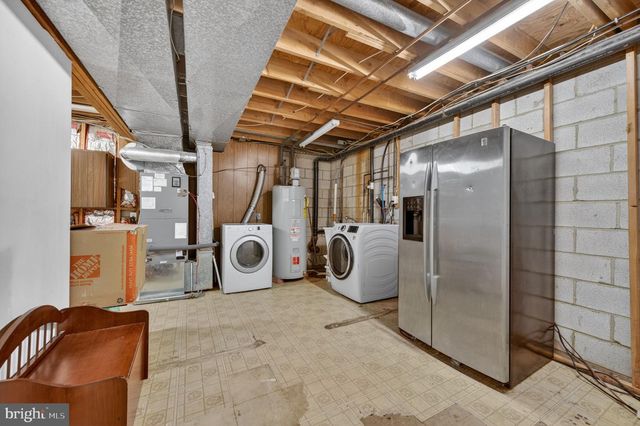 1365 MOYER RD, Annapolis, MD 21403