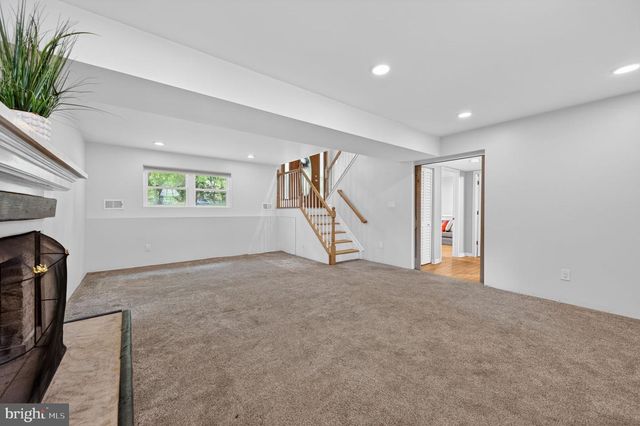 1365 MOYER RD, Annapolis, MD 21403