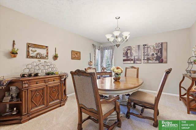 4314 Amos Gates Drive, Bellevue, NE 68123