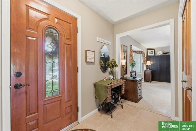 4314 Amos Gates Drive, Bellevue, NE 68123