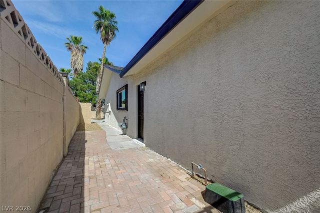 4010 Syracuse Drive, Las Vegas, NV 89121