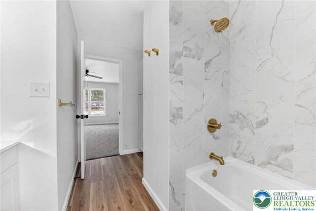 5693 Neola Road, Jackson Twp, PA 18360