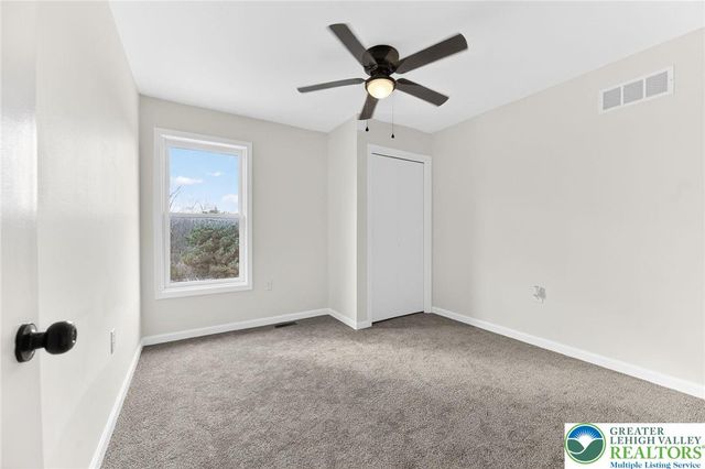 5693 Neola Road, Jackson Twp, PA 18360