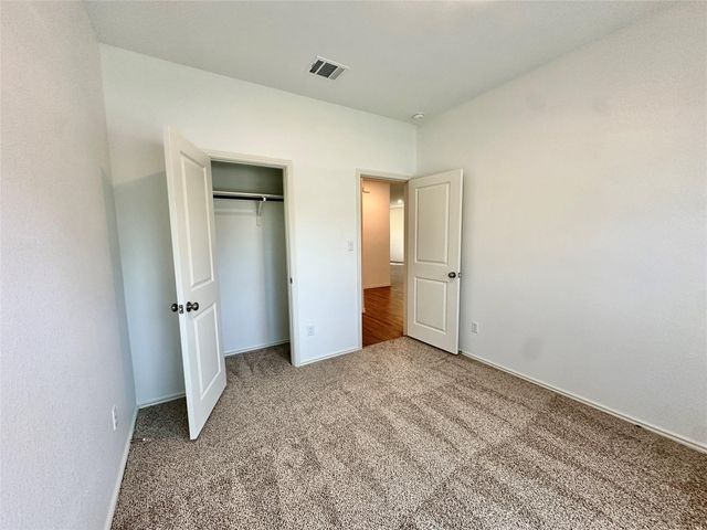 13410 Mussel RUN, Elgin, TX 78621