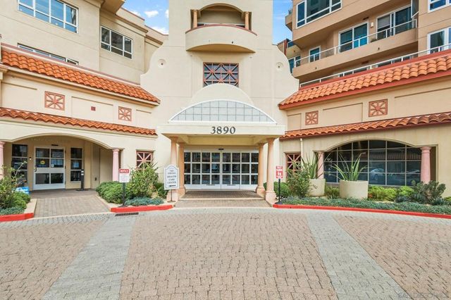 3890 Nobel Dr 1305, San Diego, CA 92122