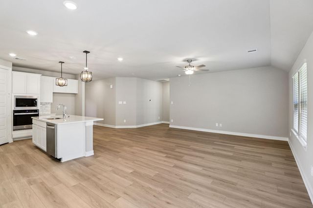 17330 Teddy Trace Drive, Waller, TX 77484