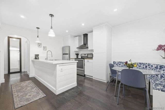 13788 Ruette Le Parc D, Del Mar, CA 92014