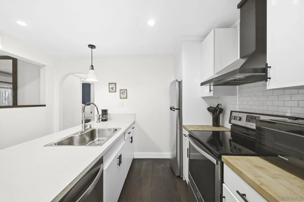 13788 Ruette Le Parc D, Del Mar, CA 92014