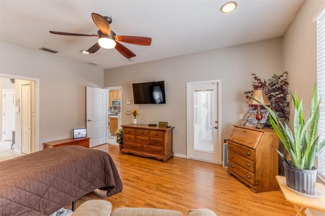 4911 LAZY OAKS WAY, St Cloud, FL 34771