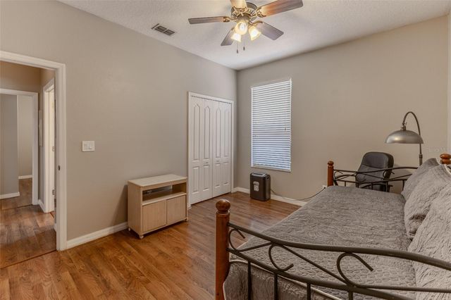 4911 LAZY OAKS WAY, St Cloud, FL 34771