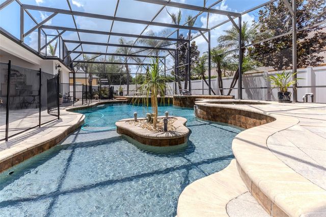 4911 LAZY OAKS WAY, St Cloud, FL 34771