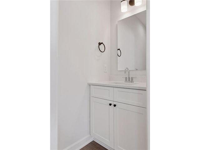 628 Franklin Street, Roberts, WI 54023