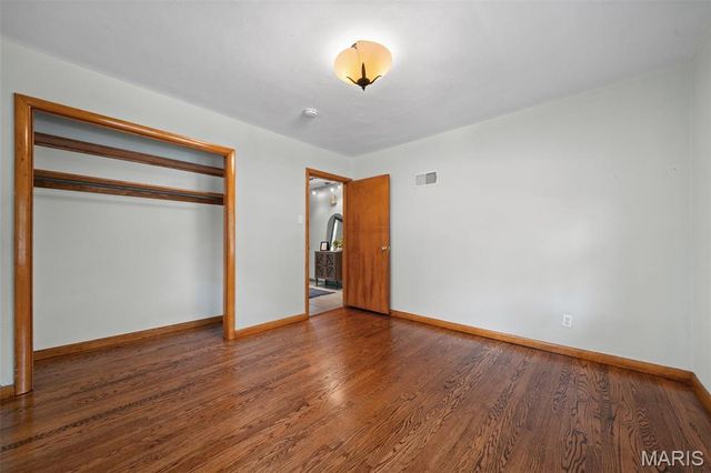 4325 Alma Avenue, St Louis, MO 63116