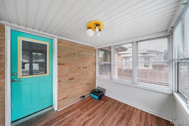 4325 Alma Avenue, St Louis, MO 63116