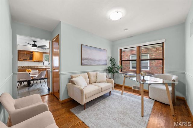 4325 Alma Avenue, St Louis, MO 63116