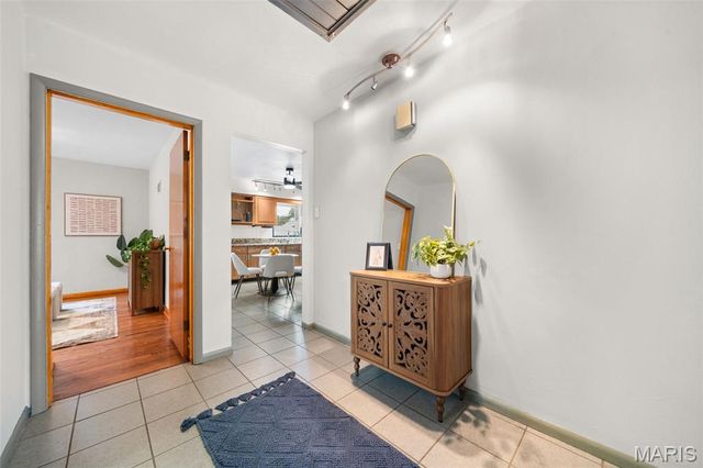 4325 Alma Avenue, St Louis, MO 63116