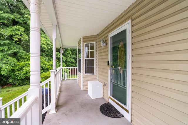 26 HEAVRIN CT., Baltimore, MD 21236