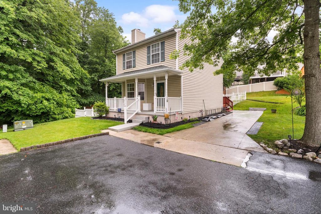 26 HEAVRIN CT., Baltimore, MD 21236