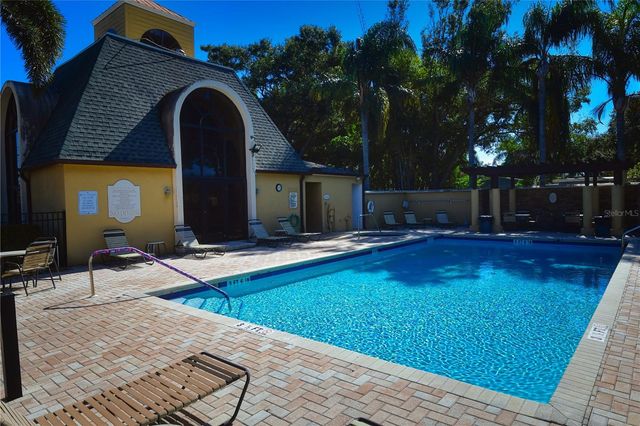 10155 SAILWINDS BOULEVARD S 101, Largo, FL 33773