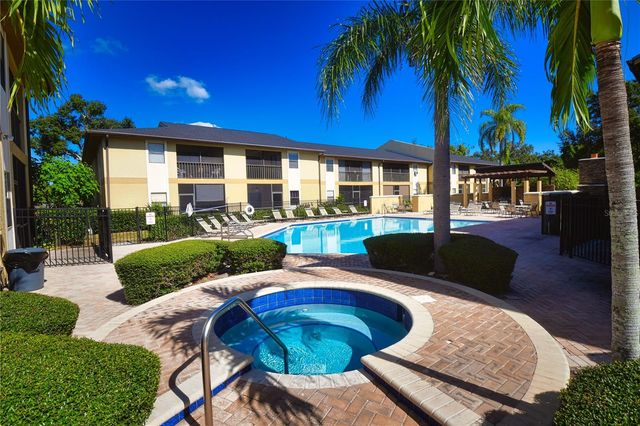 10155 SAILWINDS BOULEVARD S 101, Largo, FL 33773