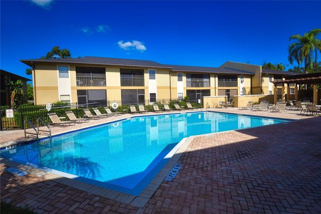 10155 SAILWINDS BOULEVARD S 101, Largo, FL 33773