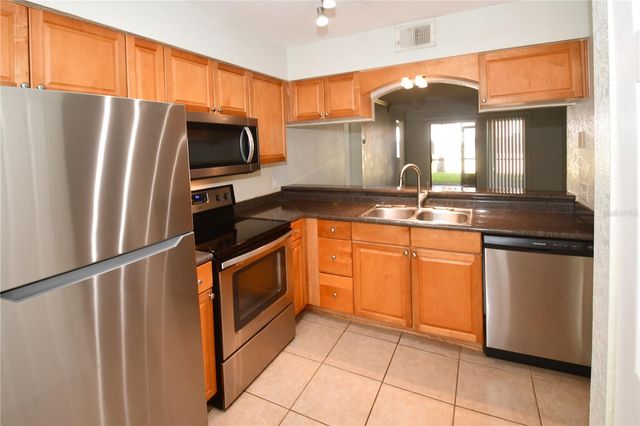 10155 SAILWINDS BOULEVARD S 101, Largo, FL 33773