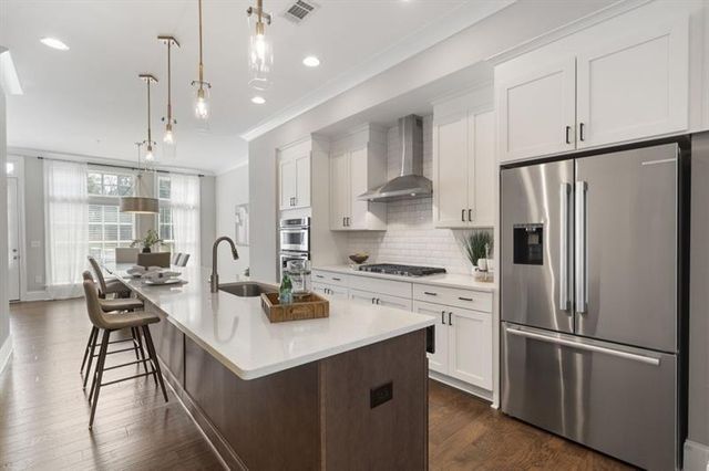 6654 Sterling Drive, Atlanta, GA 30328