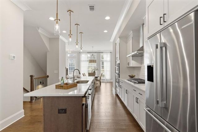 6654 Sterling Drive, Atlanta, GA 30328