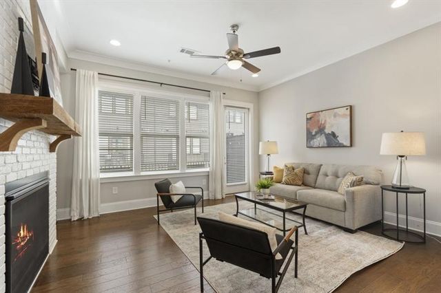 6654 Sterling Drive, Atlanta, GA 30328