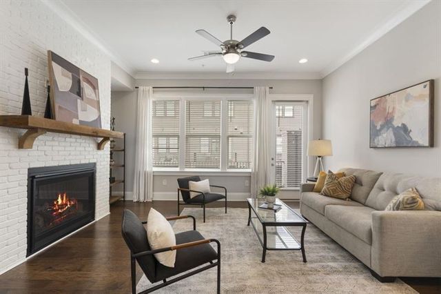 6654 Sterling Drive, Atlanta, GA 30328