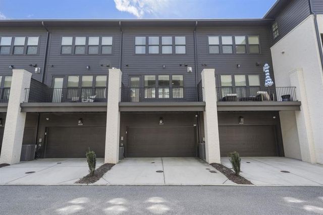 6654 Sterling Drive, Atlanta, GA 30328