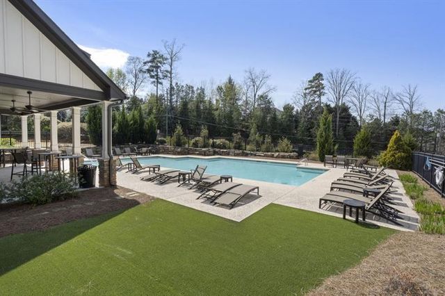 6654 Sterling Drive, Atlanta, GA 30328