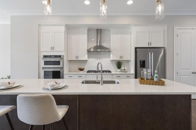 6654 Sterling Drive, Atlanta, GA 30328