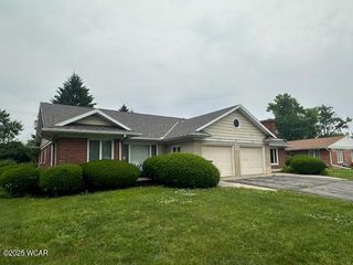 2050 W Market Street, Lima, OH 45805