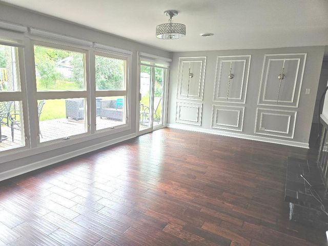 111 Westover Lane, Schaumburg, IL 60193