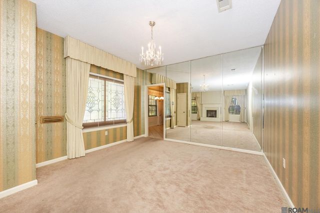 2033 W Magna Carta Pl, Baton Rouge, LA 70815