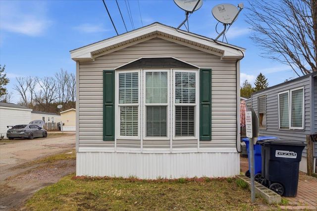 18 Avenue A, Burlington, VT 05408