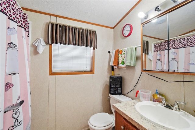 18 Avenue A, Burlington, VT 05408