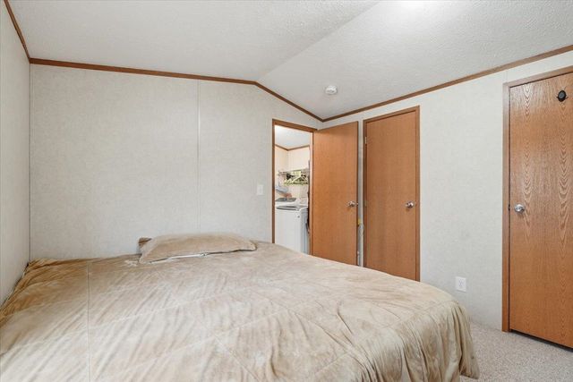 18 Avenue A, Burlington, VT 05408