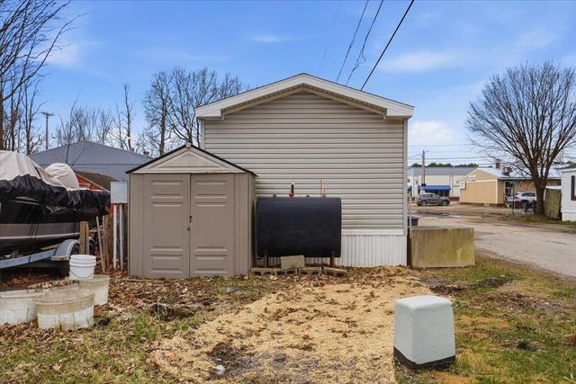 18 Avenue A, Burlington, VT 05408
