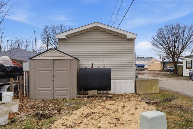 18 Avenue A, Burlington, VT 05408