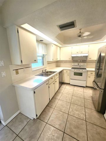23123 GLEN AVENUE, Punta Gorda, FL 33980