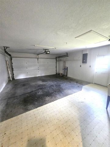 23123 GLEN AVENUE, Punta Gorda, FL 33980