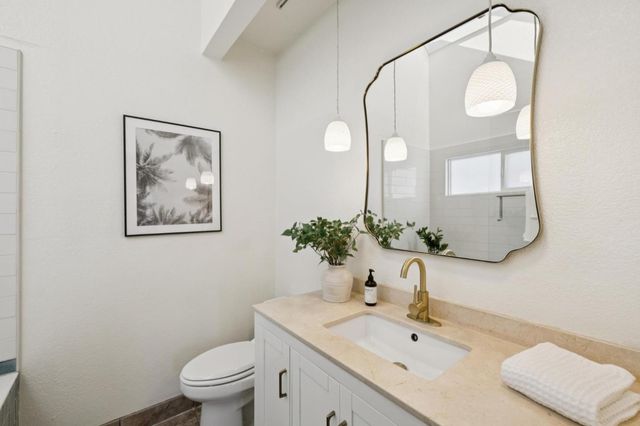 181 Centre 11, Mountain View, CA 94041